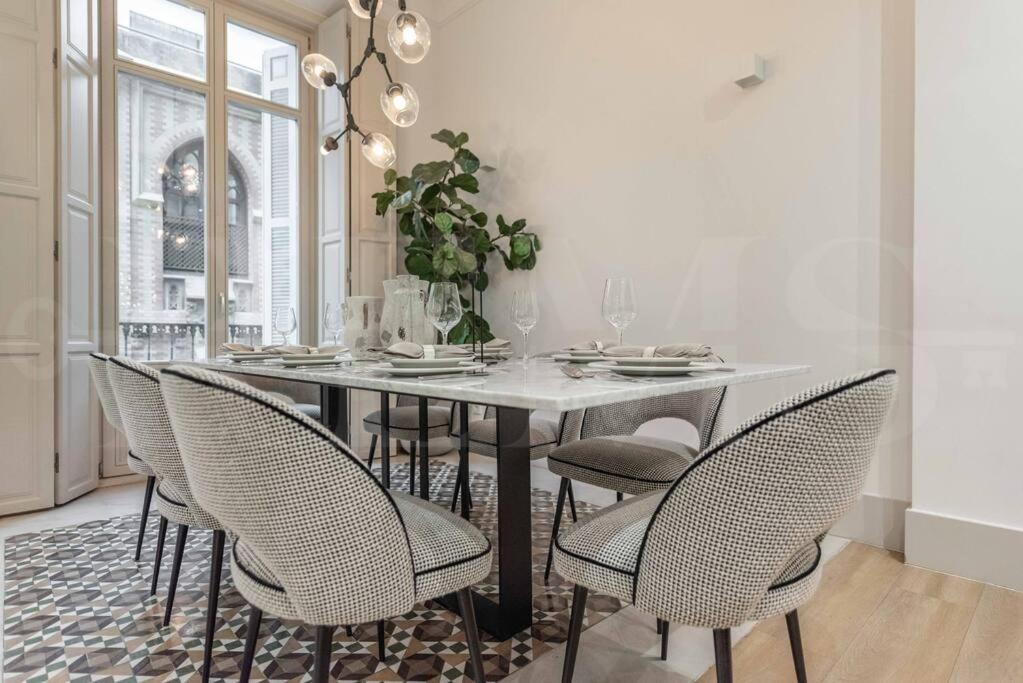 Contemporary Loft In The Historic City Center By Rems มาลากา ภายนอก รูปภาพ