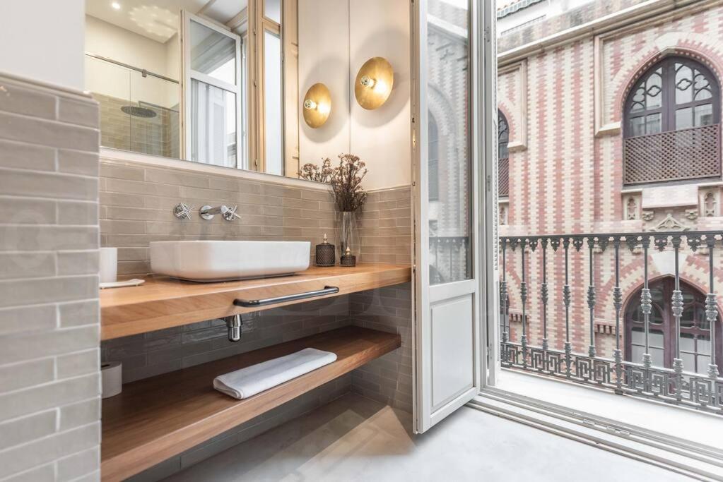 Contemporary Loft In The Historic City Center By Rems มาลากา ภายนอก รูปภาพ