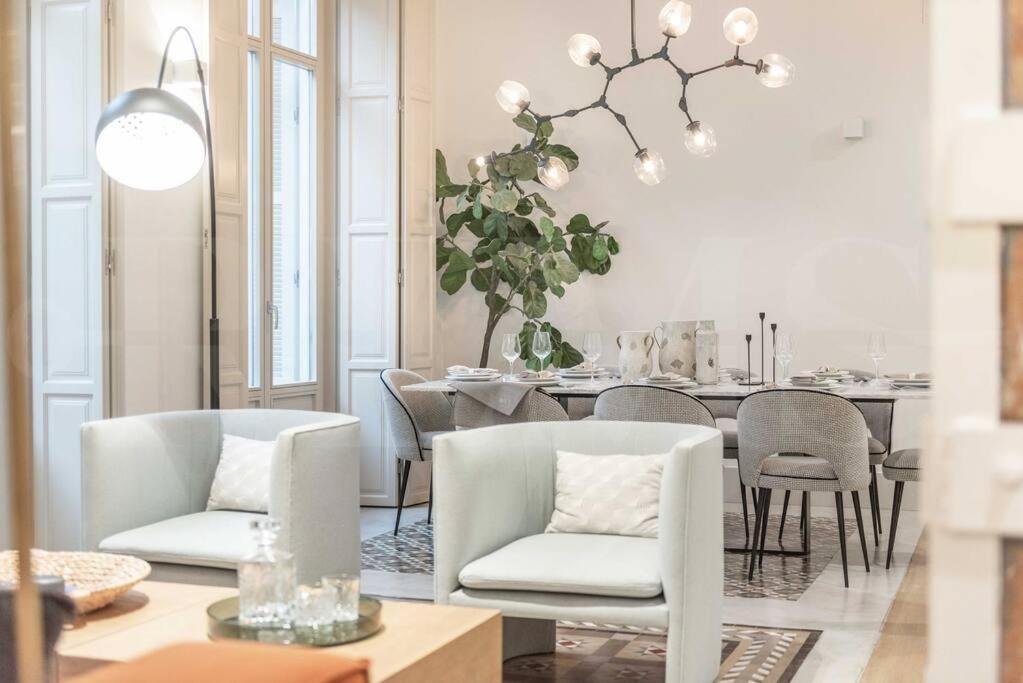 Contemporary Loft In The Historic City Center By Rems มาลากา ภายนอก รูปภาพ
