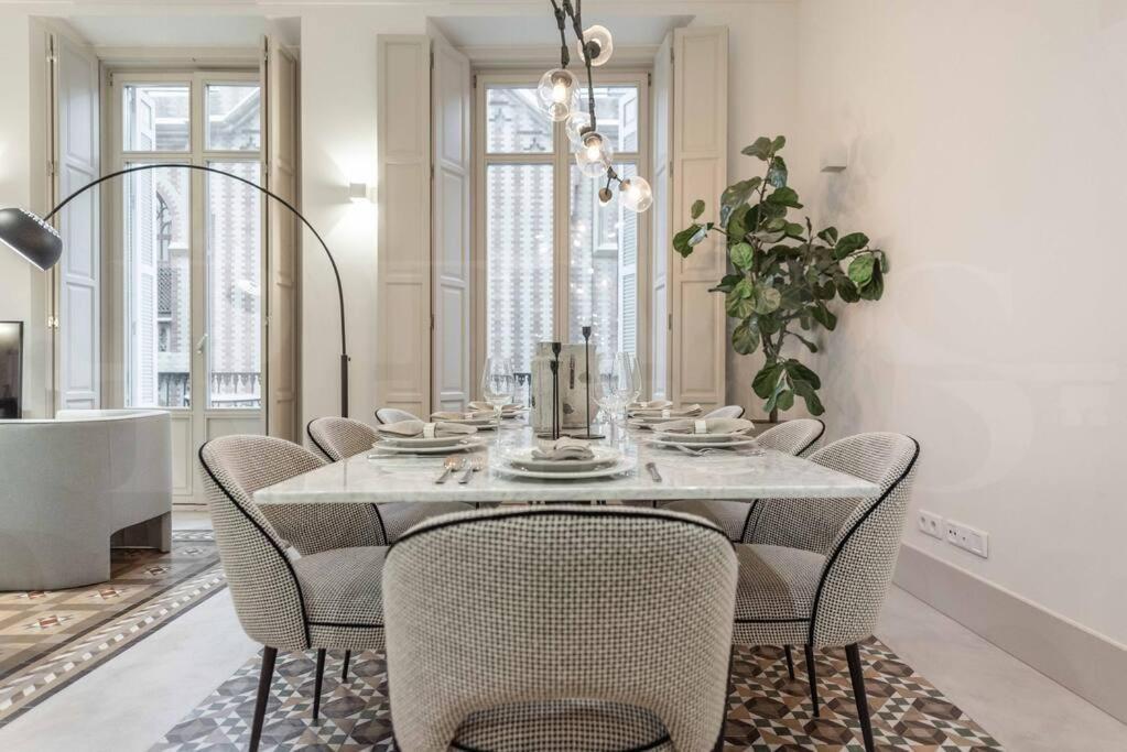 Contemporary Loft In The Historic City Center By Rems มาลากา ภายนอก รูปภาพ